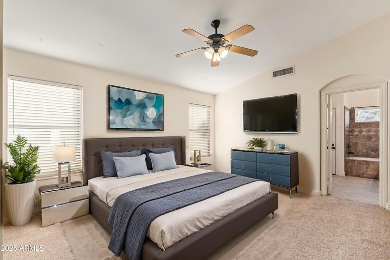 2023 E Willow Wick Rd, Gilbert, AZ 85296