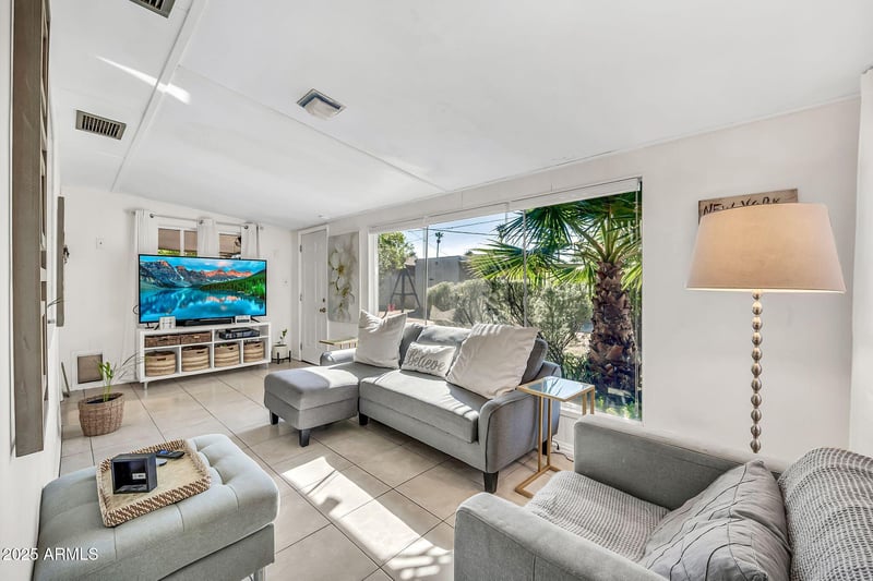 2023 Hubbell St, Phoenix, AZ 85006