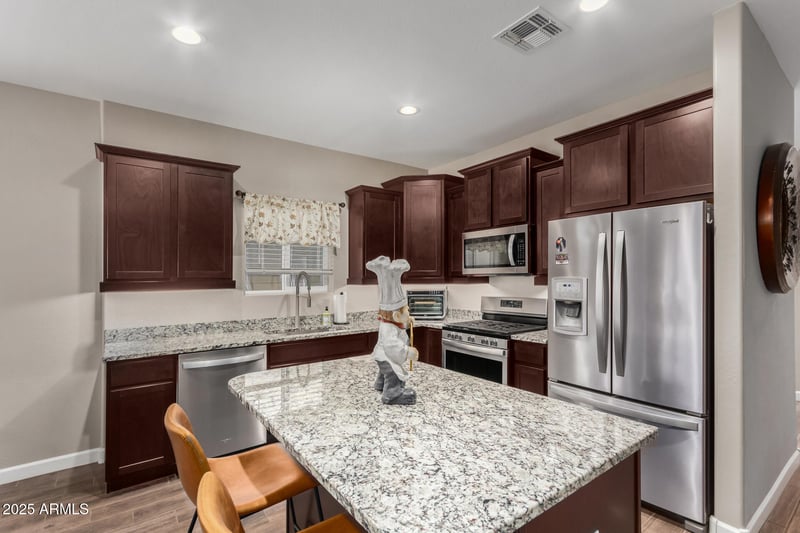 2023 Yellowbird Ln, Phoenix, AZ 85085
