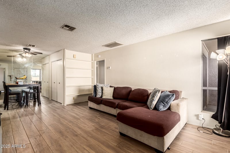 20236 6th Dr #6, Phoenix, AZ 85027