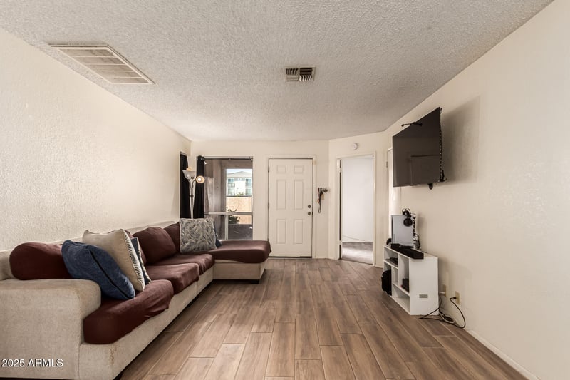 20236 6th Dr #6, Phoenix, AZ 85027