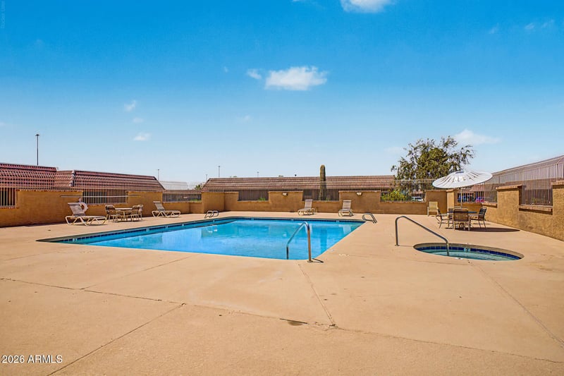 20236 N 6th Dr #6, Phoenix, AZ 85027
