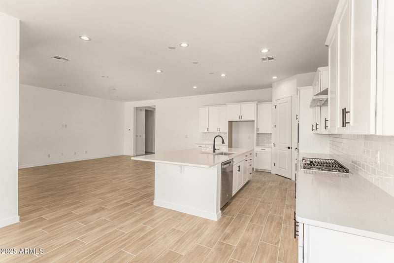 20237 Monterey Way, Buckeye, AZ 85396