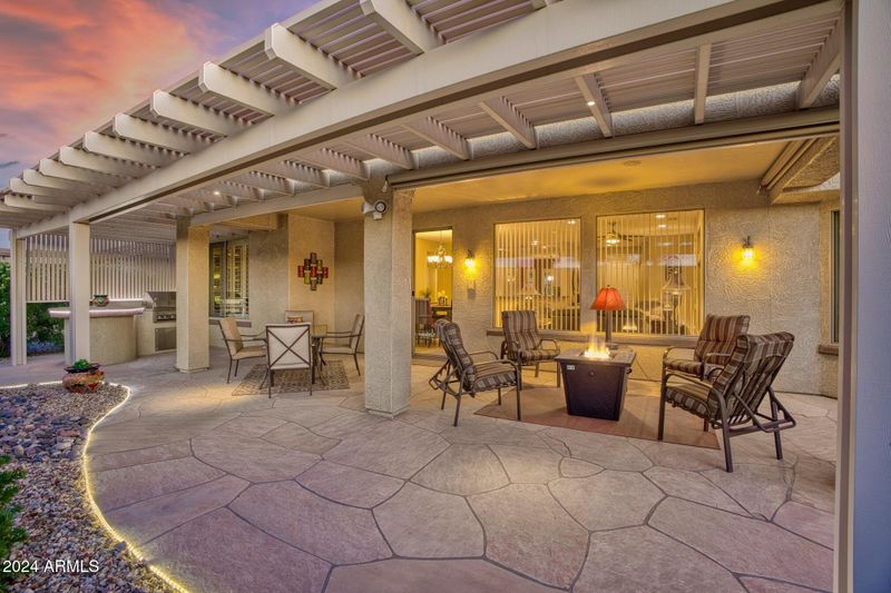 20238 N Canyon Whisper Dr, Surprise, AZ 85387