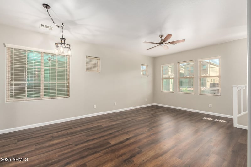 2024 77th Ln, Phoenix, AZ 85035