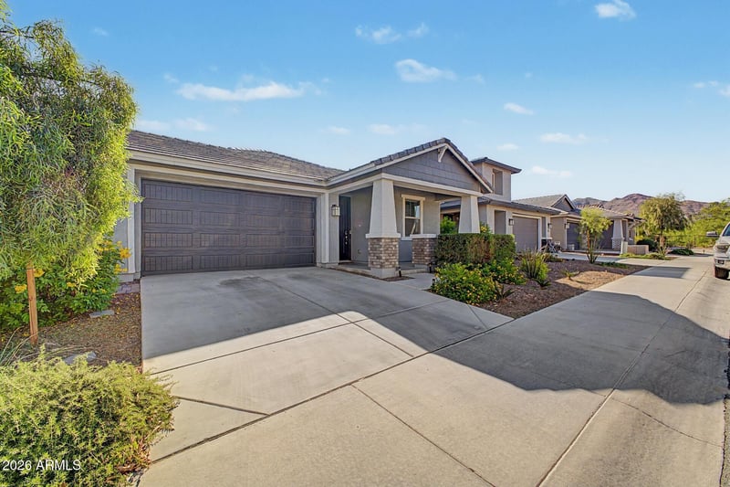 2024 210th Ave, Buckeye, AZ 85396