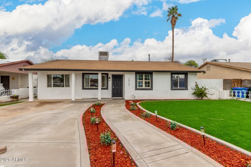 2024 Roeser Rd, Phoenix, AZ 85041