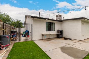 2024 Roeser Rd, Phoenix, AZ 85041