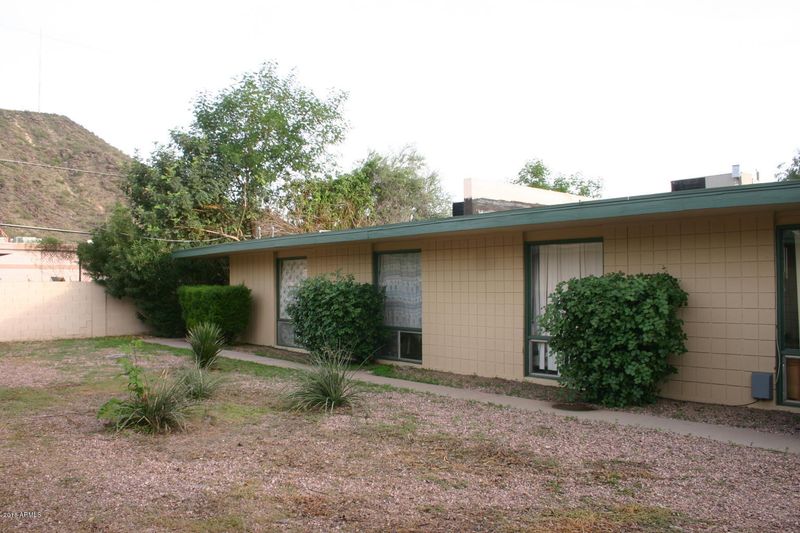 2024 W Cactus Rd, Phoenix, AZ 85029
