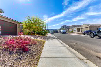 20243 Rancho Dr, Litchfield Park, AZ 85340