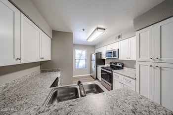 2025 Campbell Ave #137, Phoenix, AZ 85016