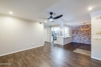 2025 Campbell Ave #143, Phoenix, AZ 85016