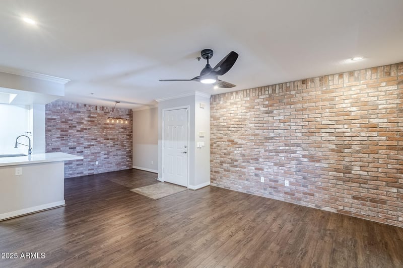 2025 Campbell Ave #143, Phoenix, AZ 85016