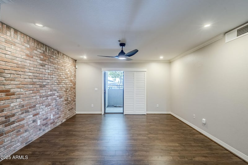 2025 Campbell Ave #143, Phoenix, AZ 85016
