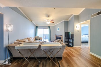 2025 Campbell Ave #327, Phoenix, AZ 85016