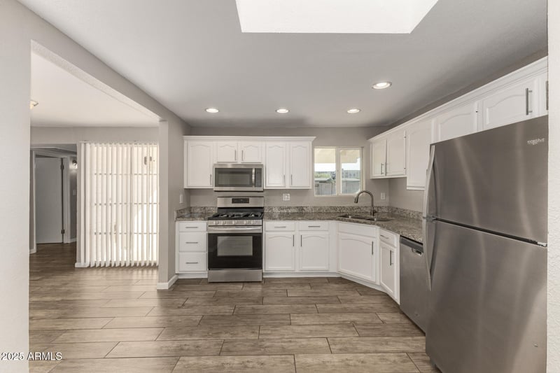 2025 Don Carlos Ave, Tempe, AZ 85281