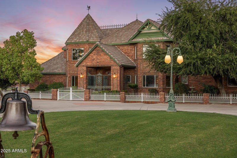 2025 Val Vista Dr, Gilbert, AZ 85295