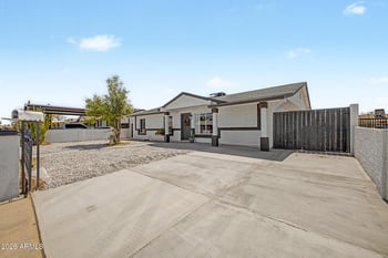 2025 W Mobile Ln, Phoenix, AZ 85041