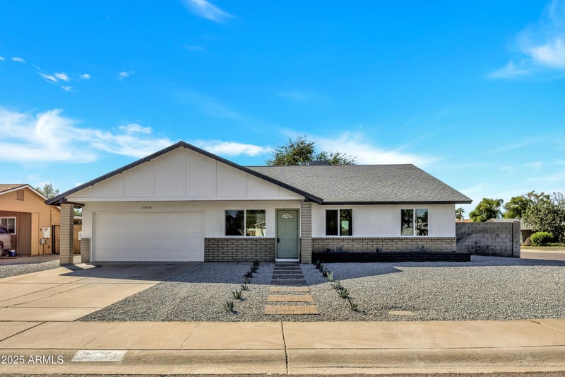20256 10th Ave, Phoenix, AZ 85027
