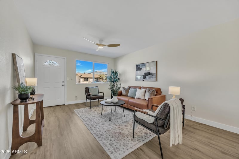 20256 10th Ave, Phoenix, AZ 85027