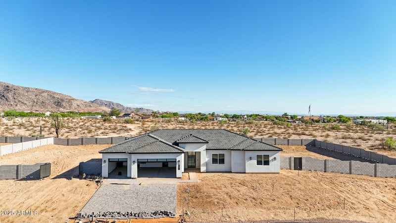 20256 Highland Ave, Litchfield Park, AZ 85340
