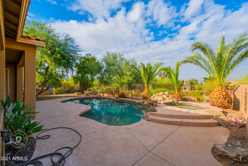 2026 E Pedro Rd, Phoenix, AZ 85042