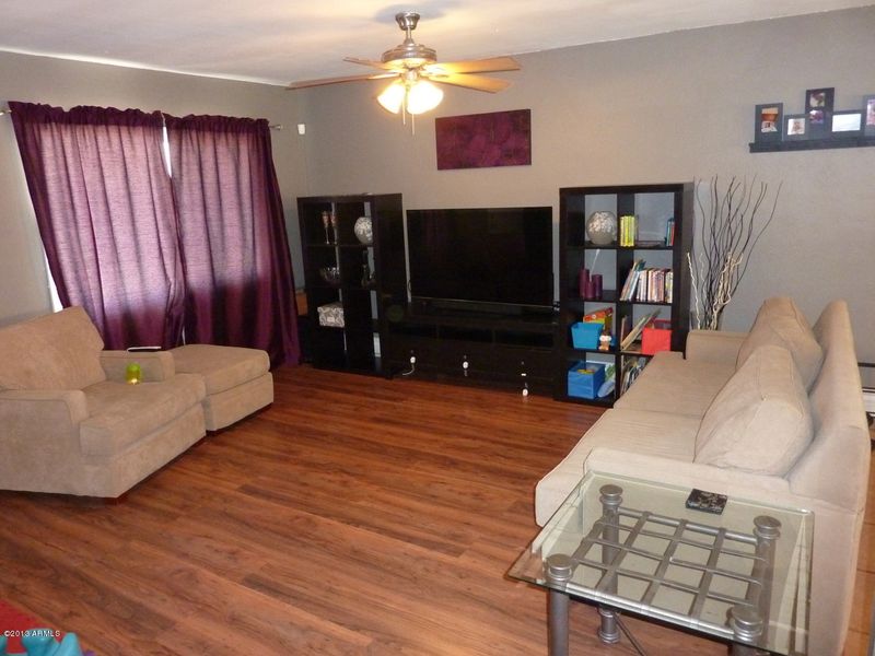 2026 W Pershing Ave, Phoenix, AZ 85029