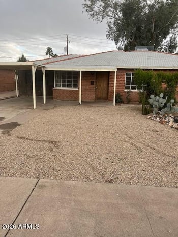 2027 Cypress St, Phoenix, AZ 85006