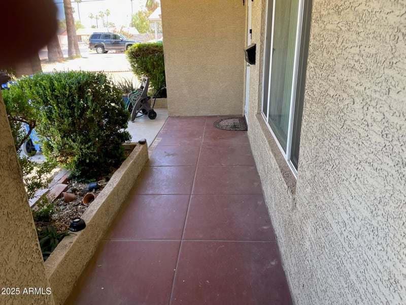 2027 Medlock Dr, Phoenix, AZ 85015