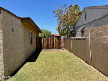 2027 Medlock Dr, Phoenix, AZ 85015