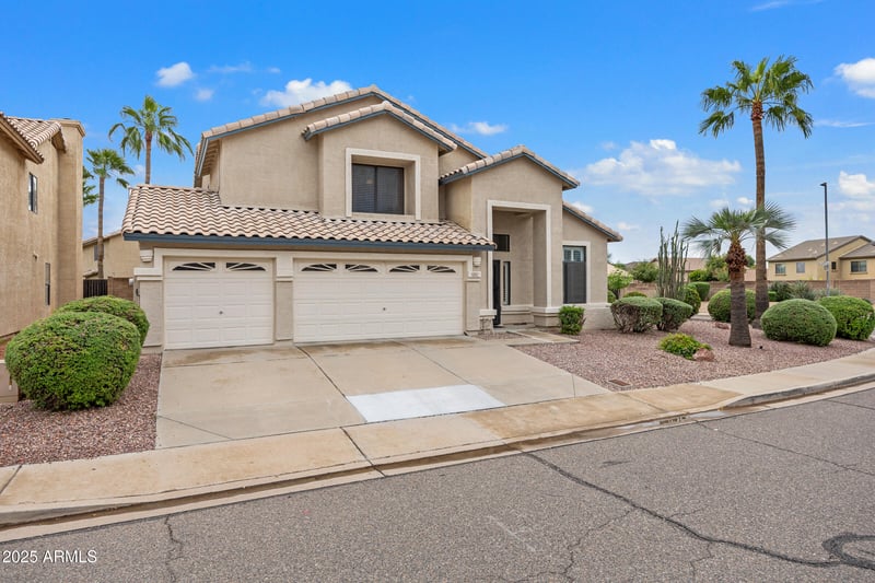 2027 Parkside Ln, Phoenix, AZ 85024
