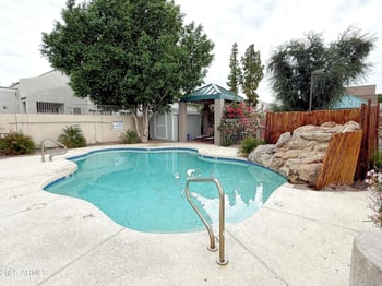 2027 University Dr #128, Tempe, AZ 85288