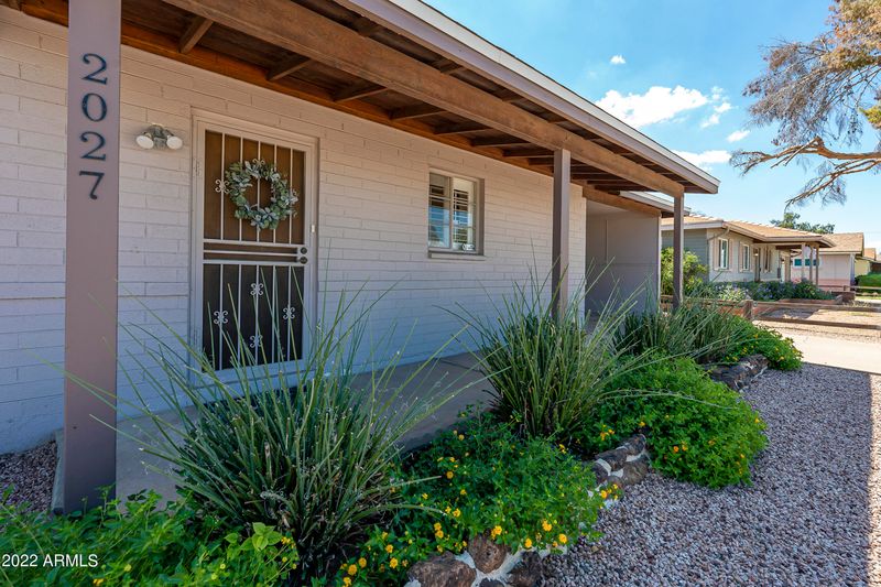 2027 W Montebello Ave, Phoenix, AZ 85015