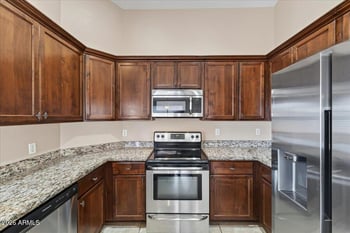20270 N 82nd Ln N, Peoria, AZ 85382