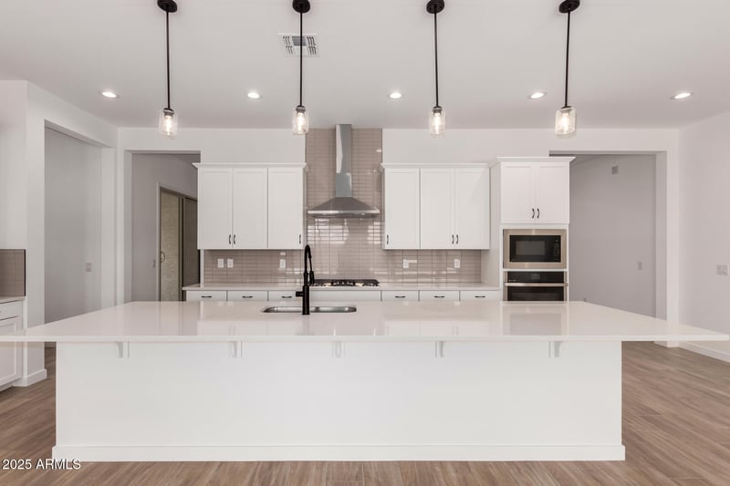 20273 Monterey Way, Buckeye, AZ 85396