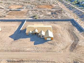 20277 Highland Ave, Litchfield Park, AZ 85340