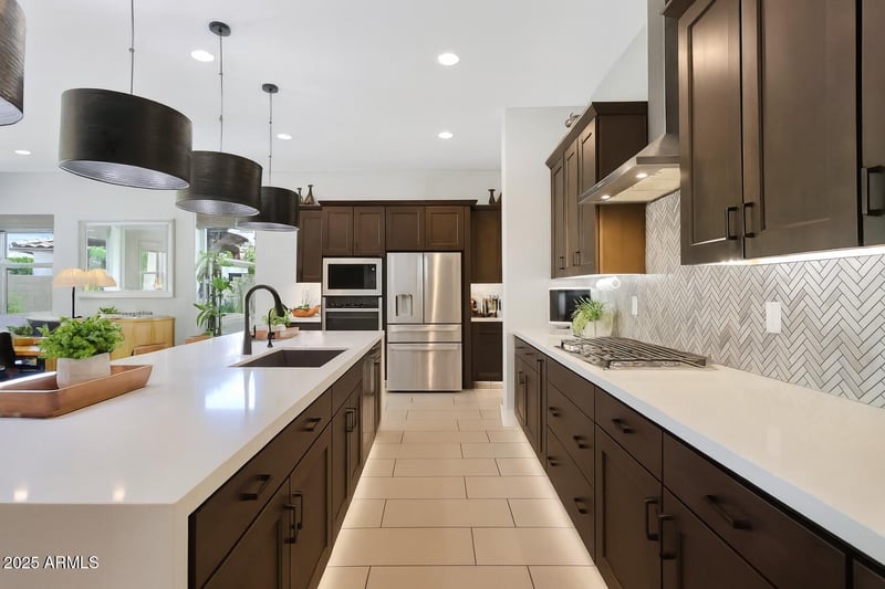 2028 Chama Dr, Phoenix, AZ 85024