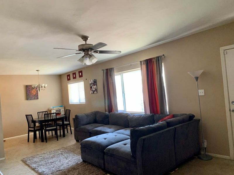 2028 E Earll Dr, Phoenix, AZ 85016