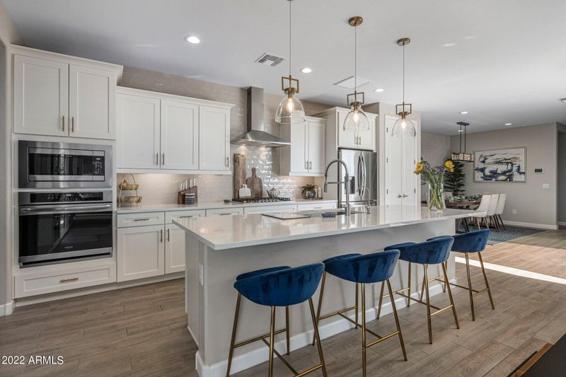 2028 E Park View Ln, Phoenix, AZ 85024