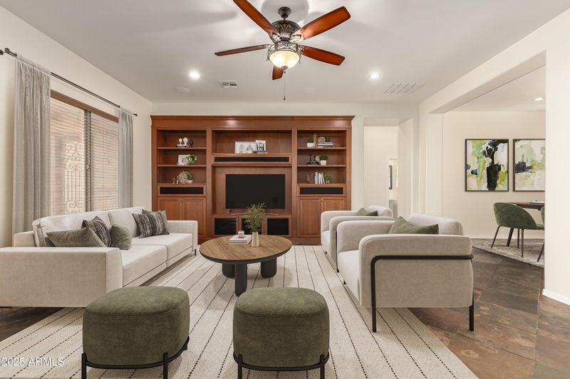 2028 W Skinner Dr, Phoenix, AZ 85085
