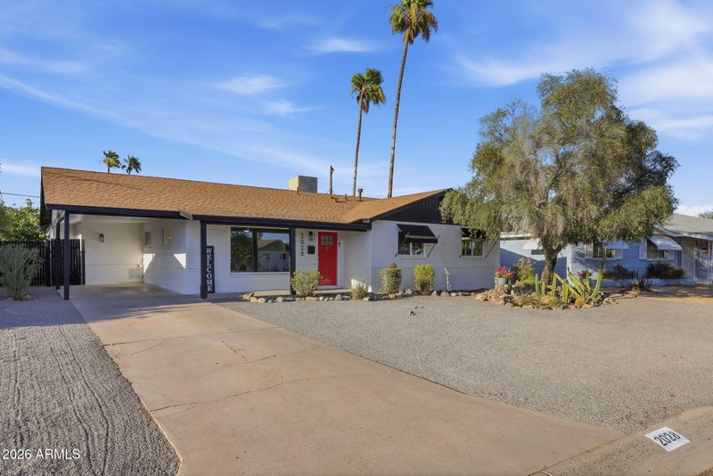 2028 W Solano Dr, Phoenix, AZ 85015