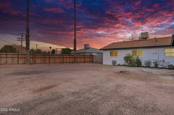 2028 Solano Dr, Phoenix, AZ 85015