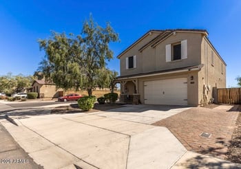 2029 213th Dr, Buckeye, AZ 85396