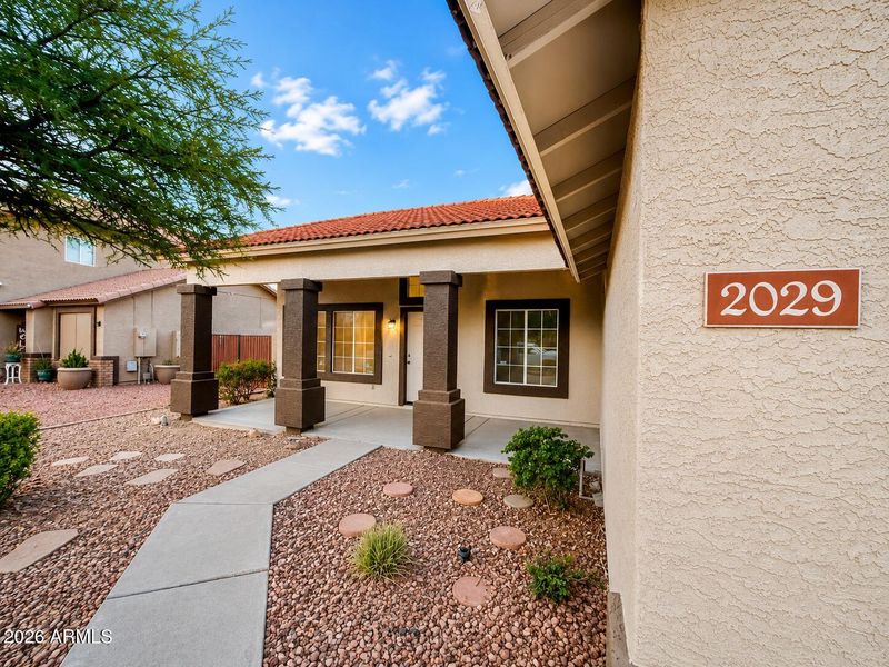 2029 N 87th Dr, Phoenix, AZ 85037