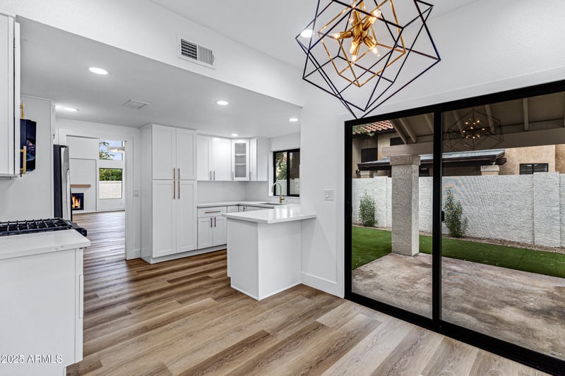 2029 Sunset Dr, Chandler, AZ 85225