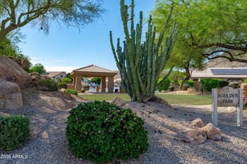 20292 52nd Dr, Glendale, AZ 85308
