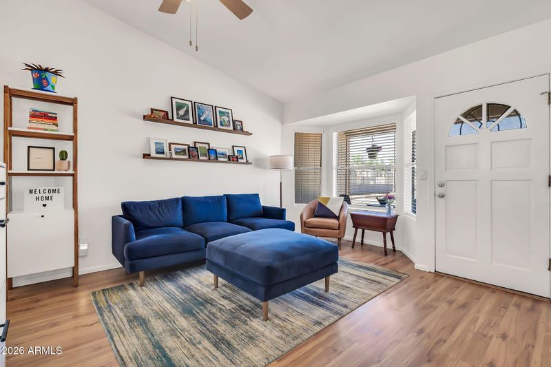 203 E Desert Ln, Gilbert, AZ 85234