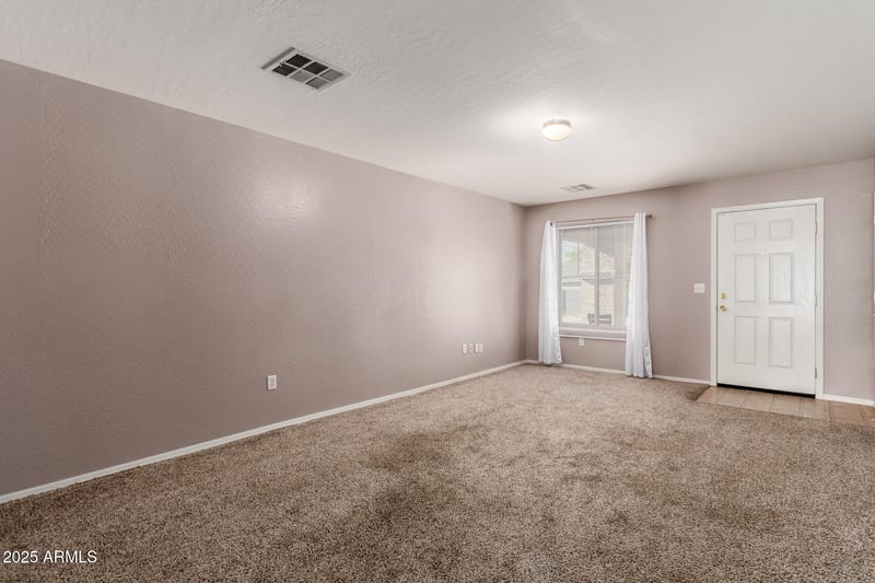 203 Latona Rd, Phoenix, AZ 85041