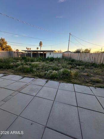 203 Mission Ln, Phoenix, AZ 85021