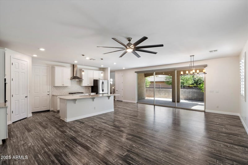 203 Roadrunner Dr, Chandler, AZ 85286